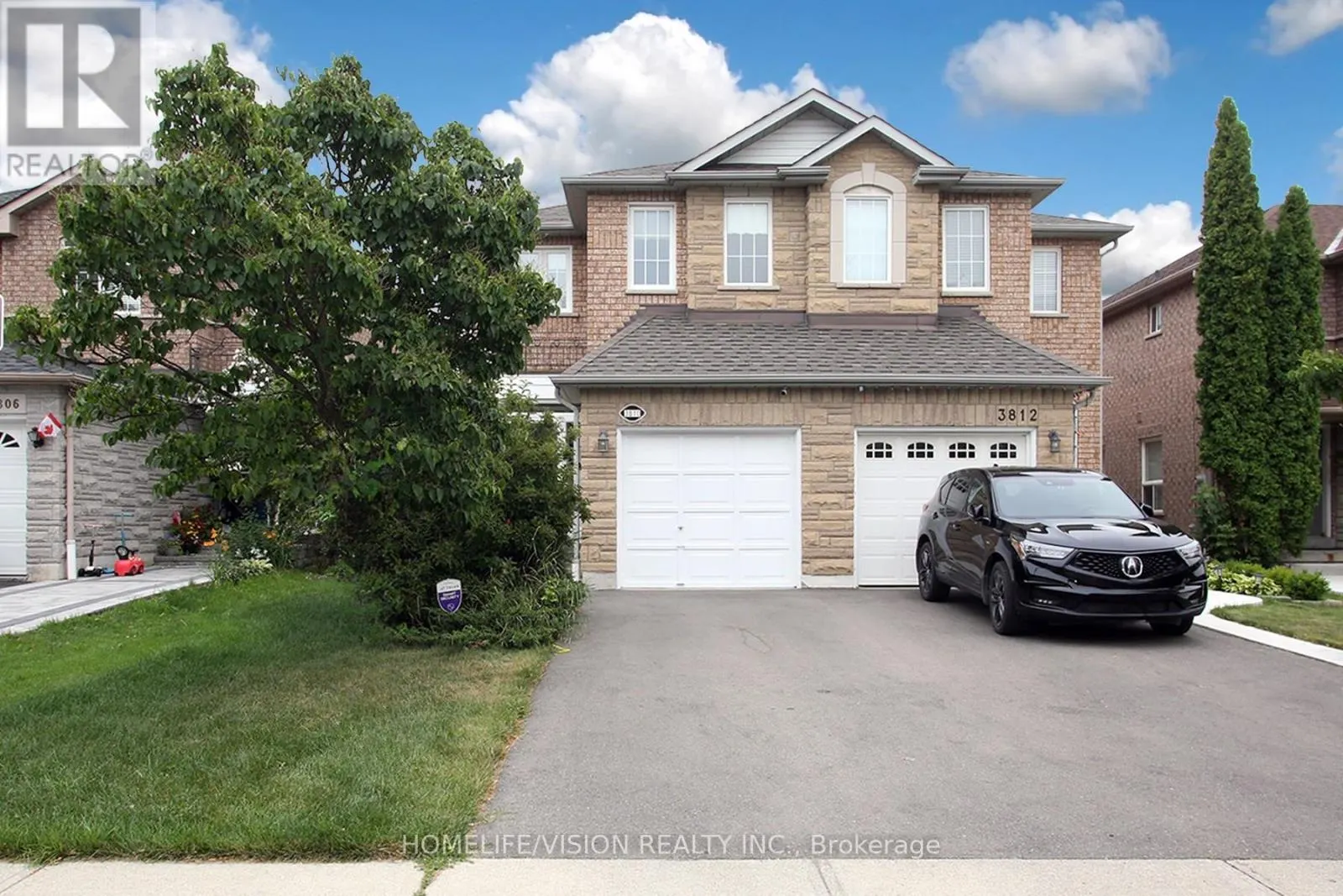 3810 FOXBOROUGH TRAIL