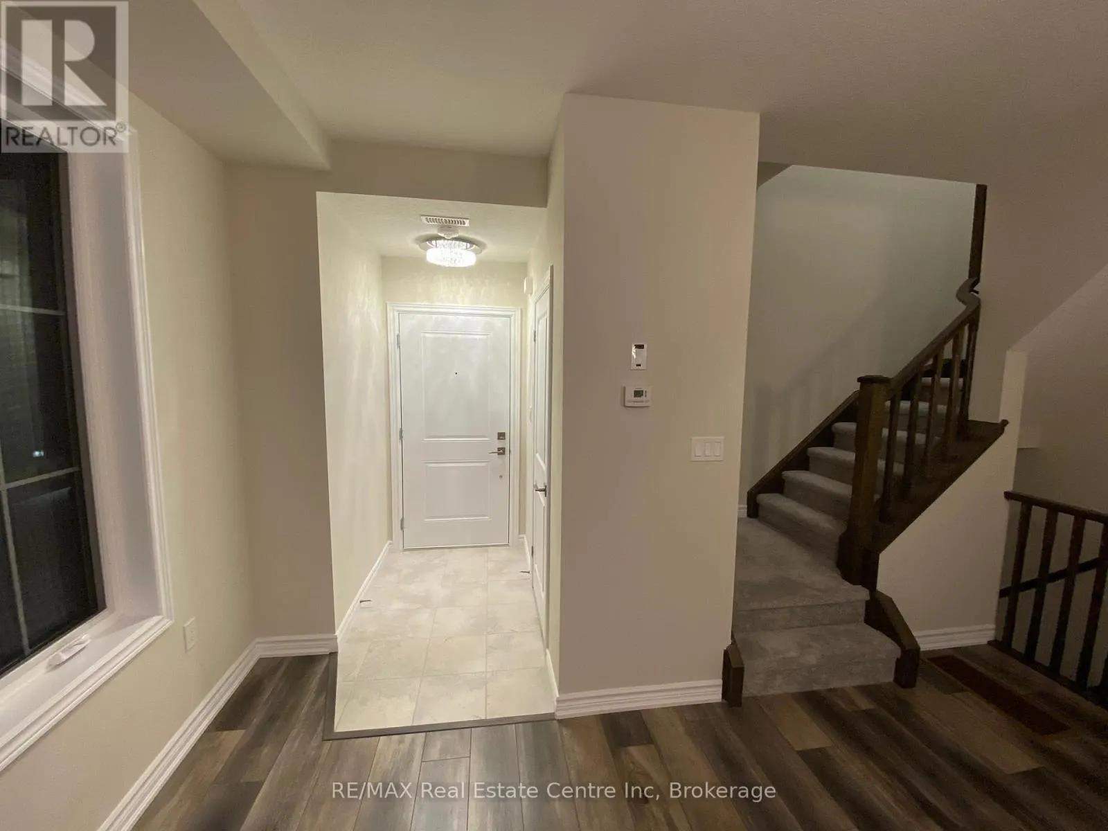 108 - 445 ONTARIO STREET S, #108
