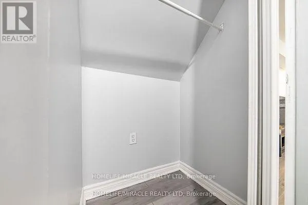 95 GREENBRIAR ROAD