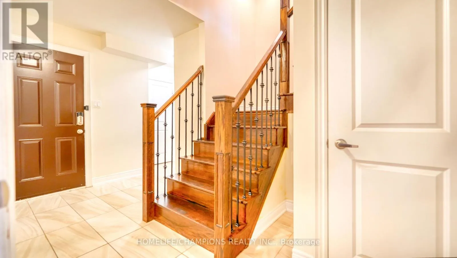 487 BRIGGS COURT