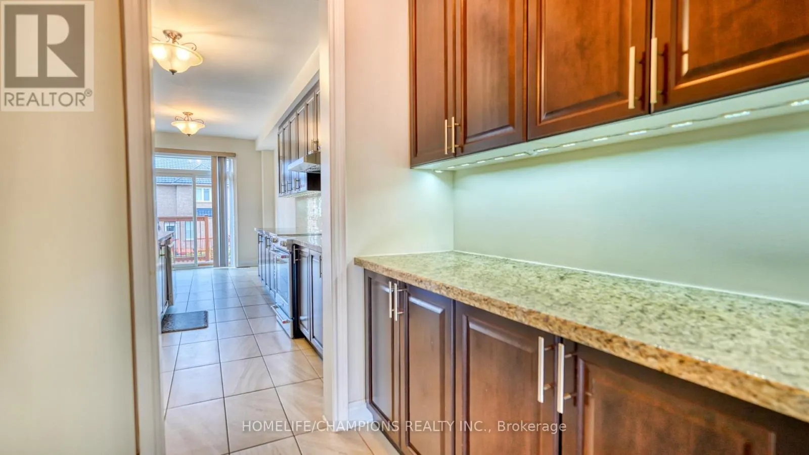 487 BRIGGS COURT