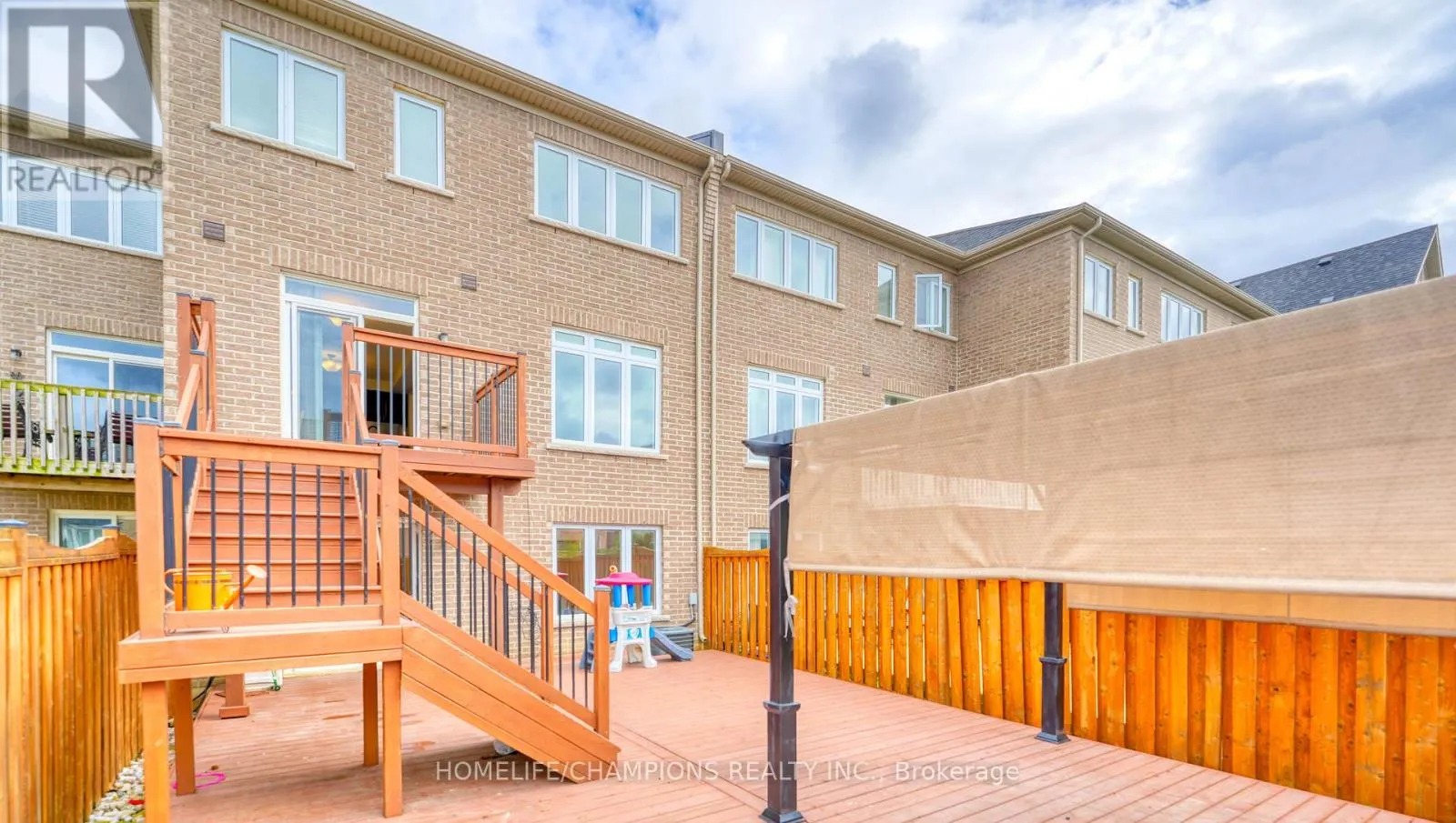 487 BRIGGS COURT