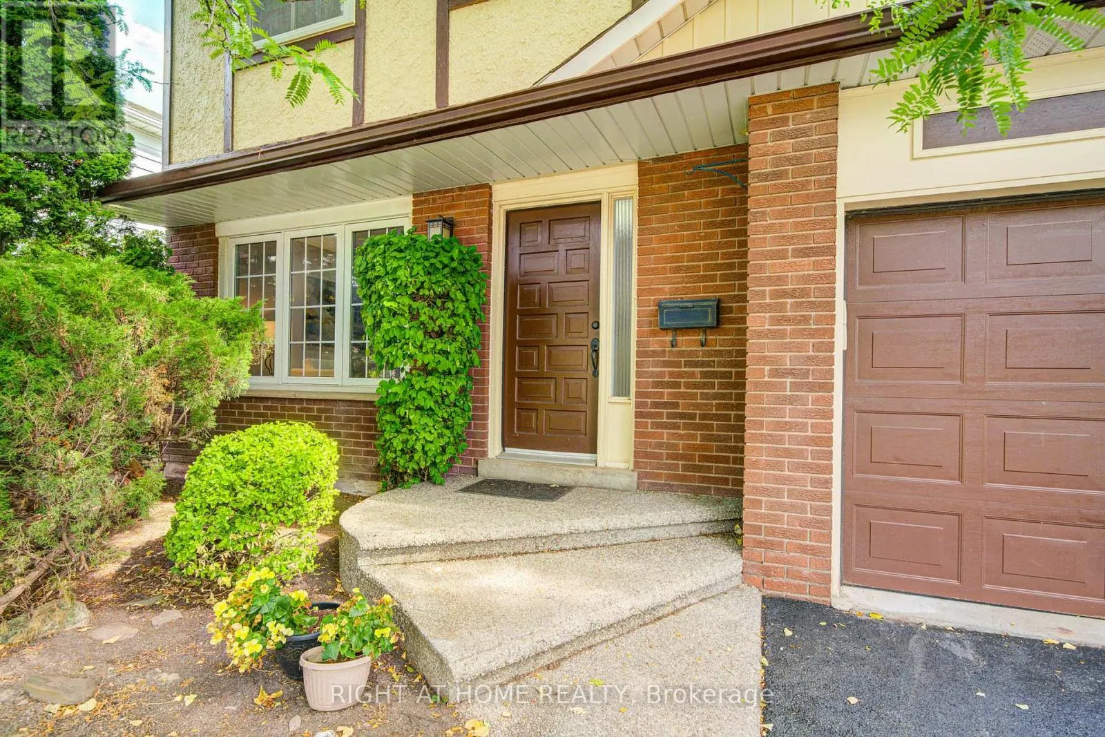 2674 CONSTABLE ROAD