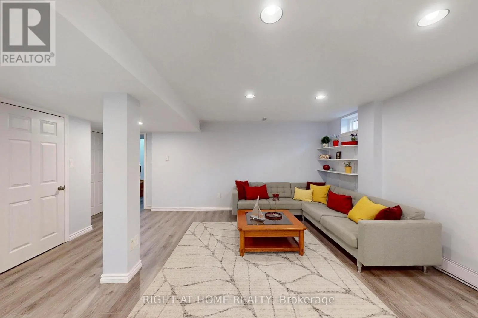 1329 SWEETBIRCH COURT