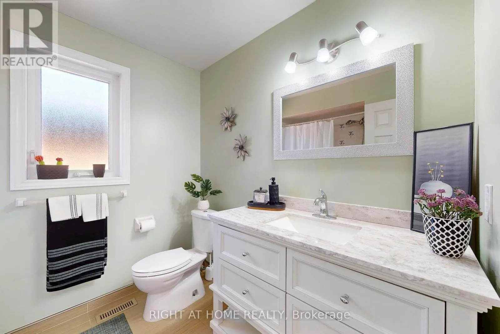 1329 SWEETBIRCH COURT