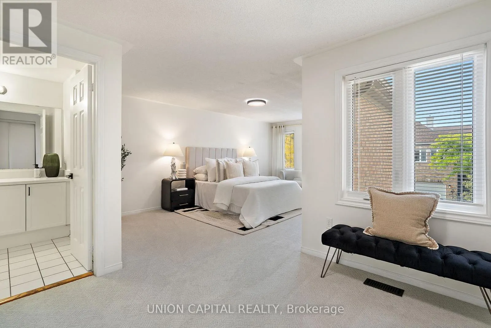 106 - 2555 THOMAS STREET