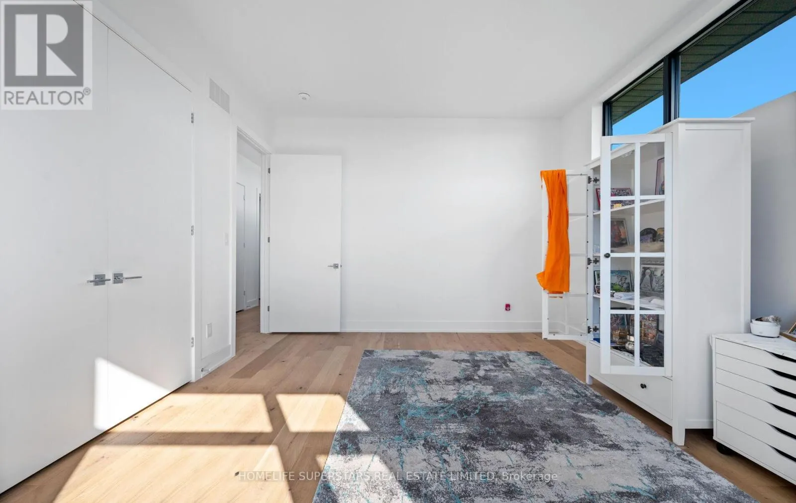 32 SUGARBUSH COURT