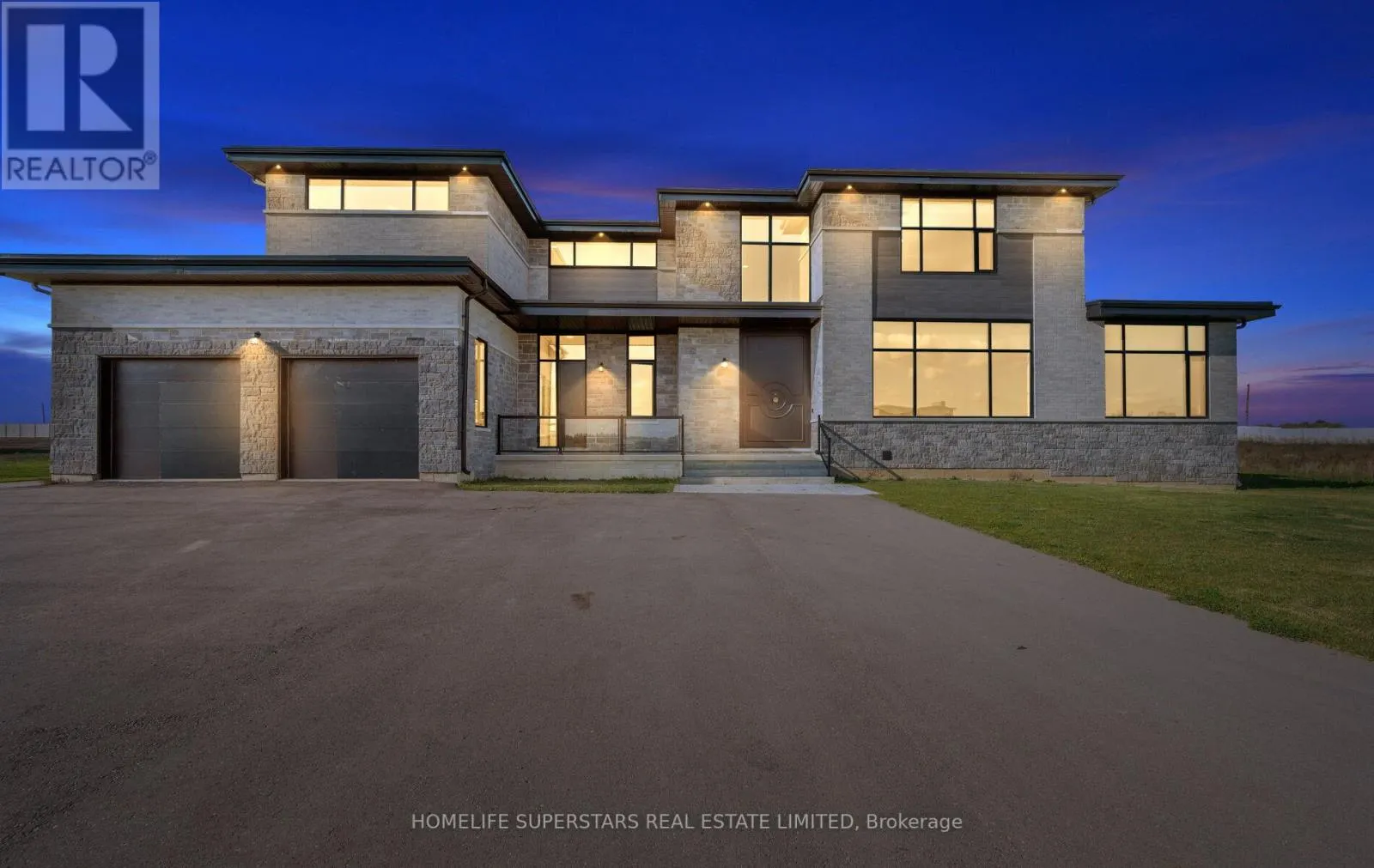 32 SUGARBUSH COURT