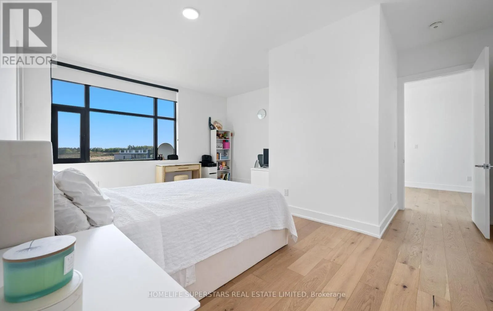 32 SUGARBUSH COURT