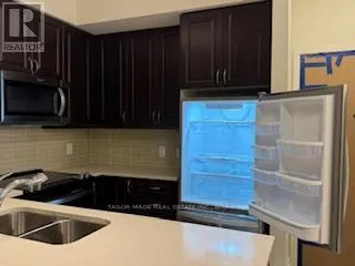 405 - 38 ANNIE CRAIG DRIVE