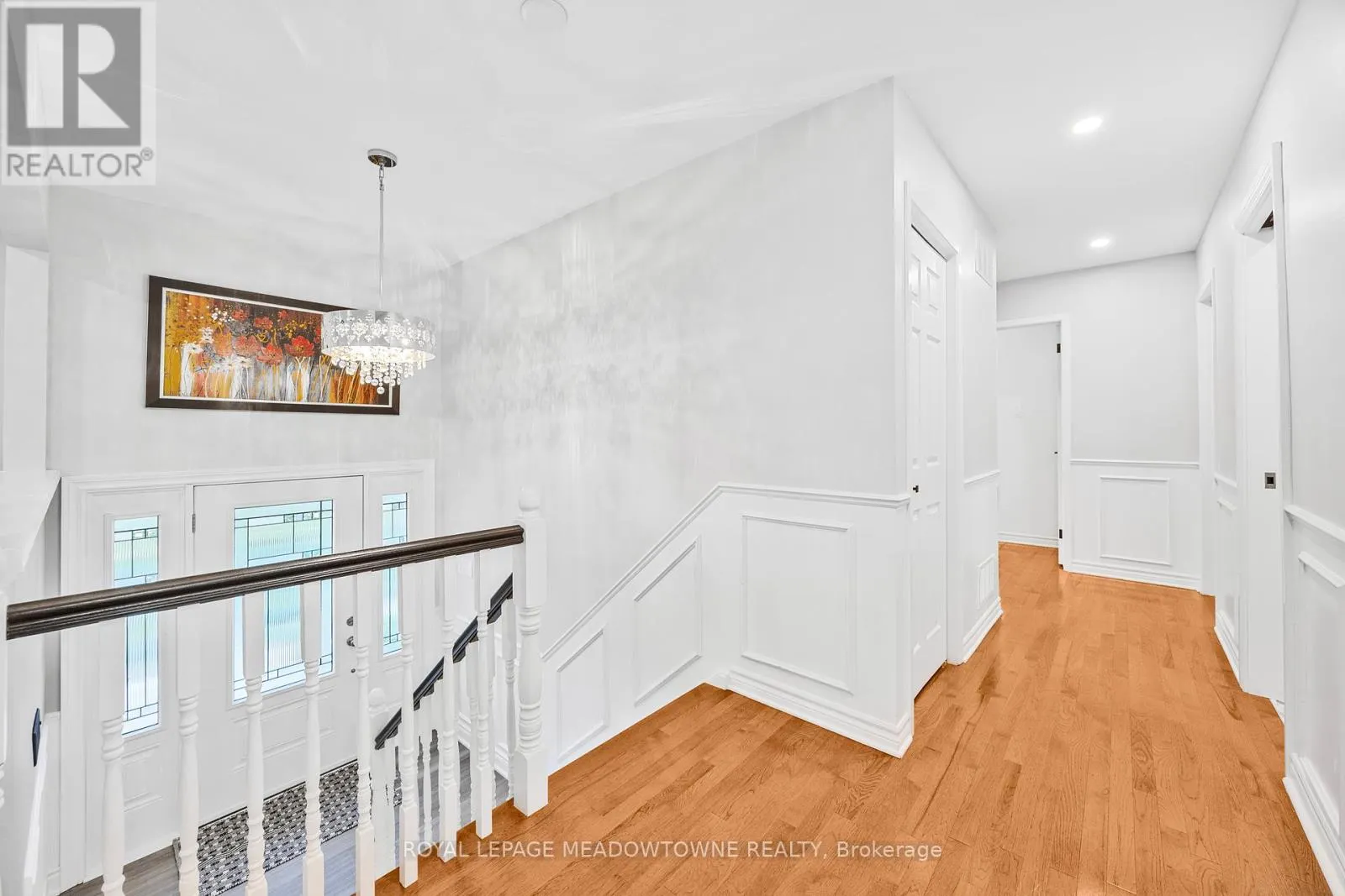 106 CAMPBELL AVENUE E