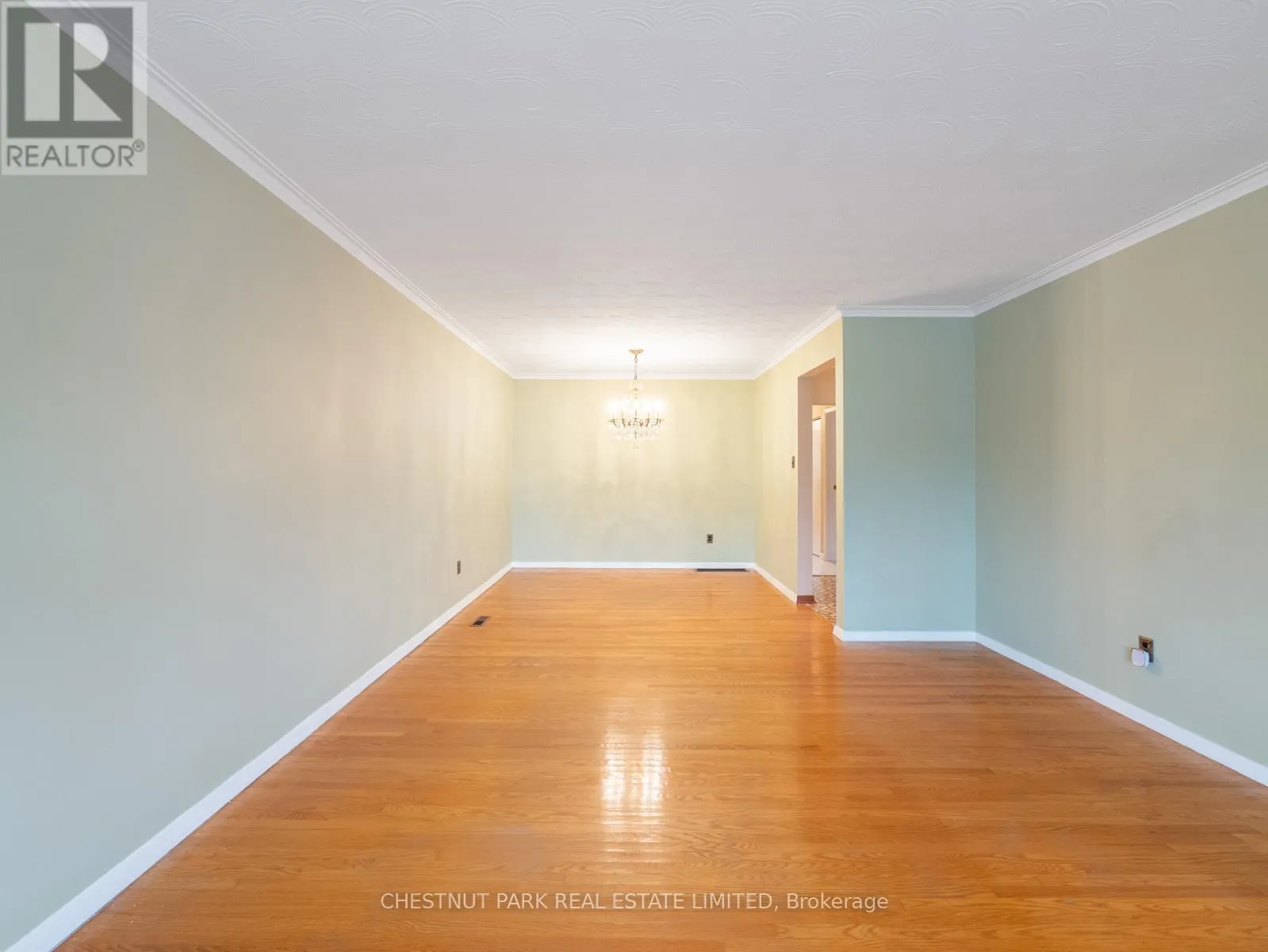148 NAVENBY CRESCENT