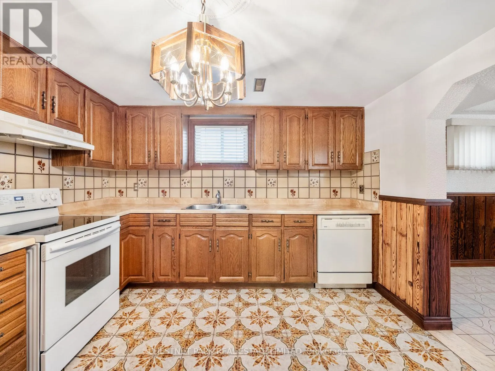 148 NAVENBY CRESCENT