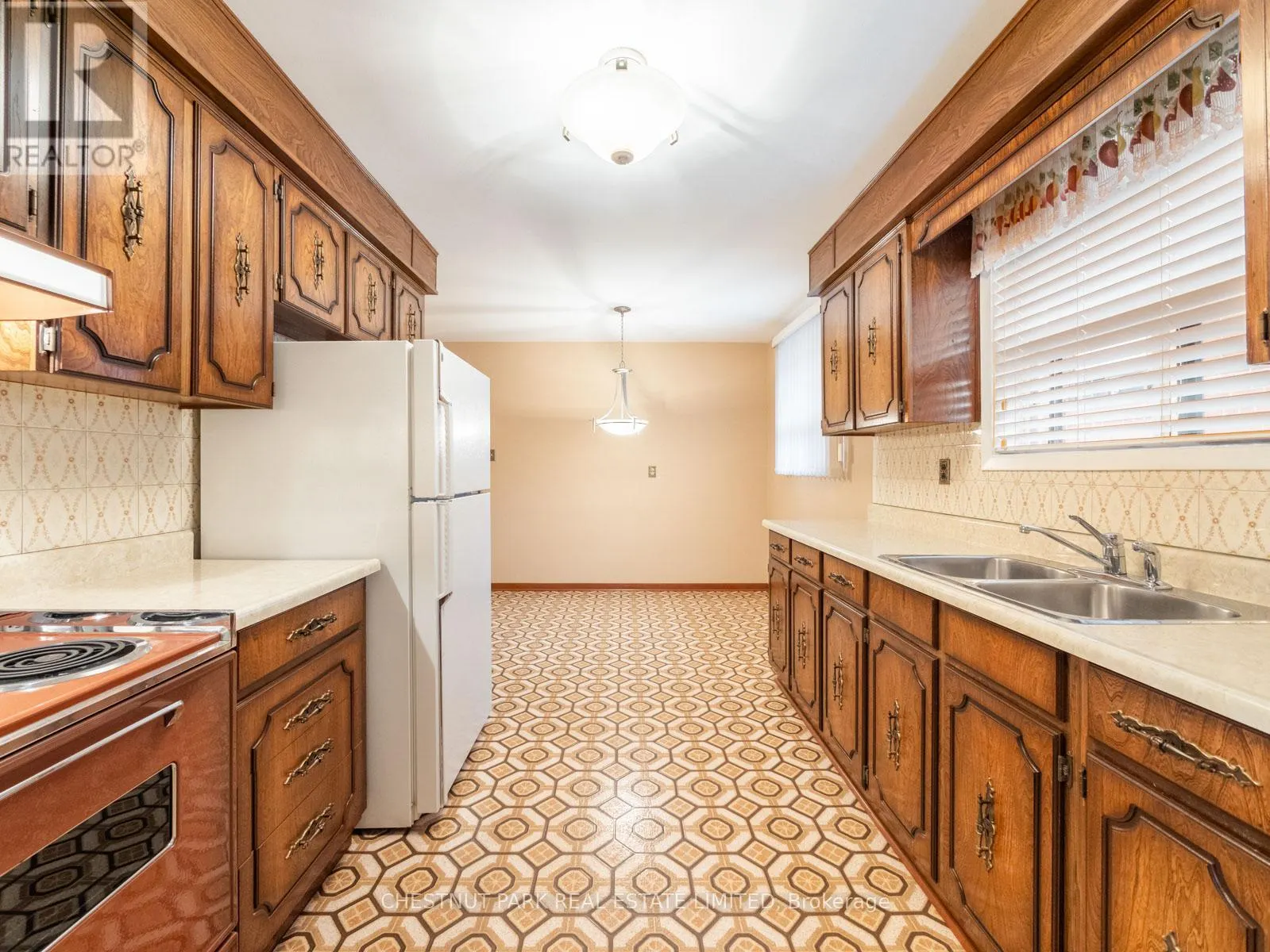 148 NAVENBY CRESCENT