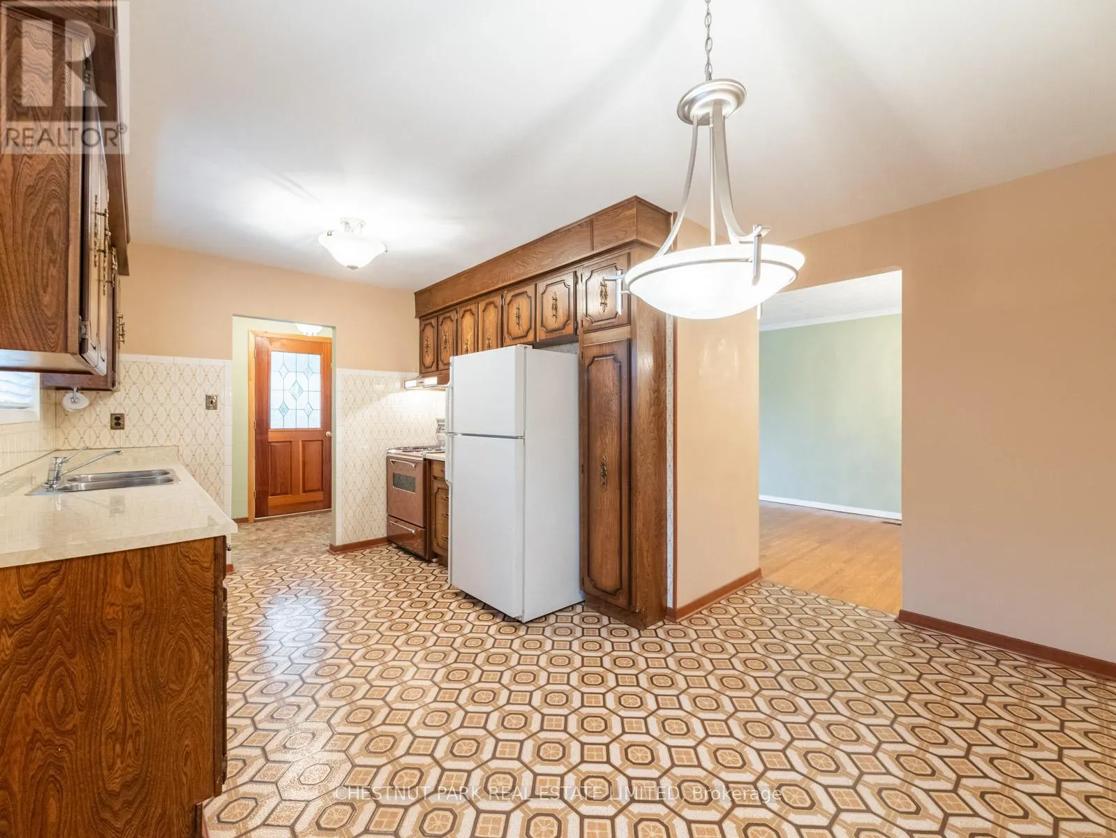 148 NAVENBY CRESCENT