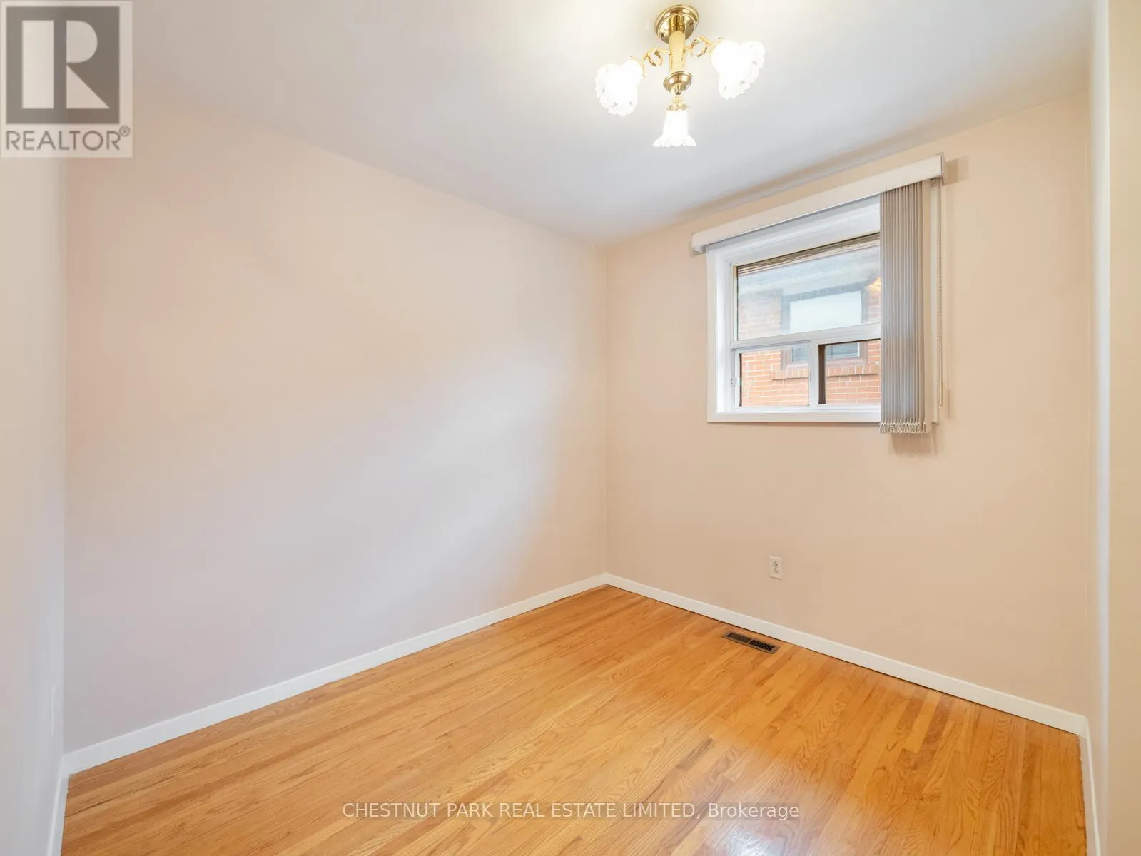 148 NAVENBY CRESCENT