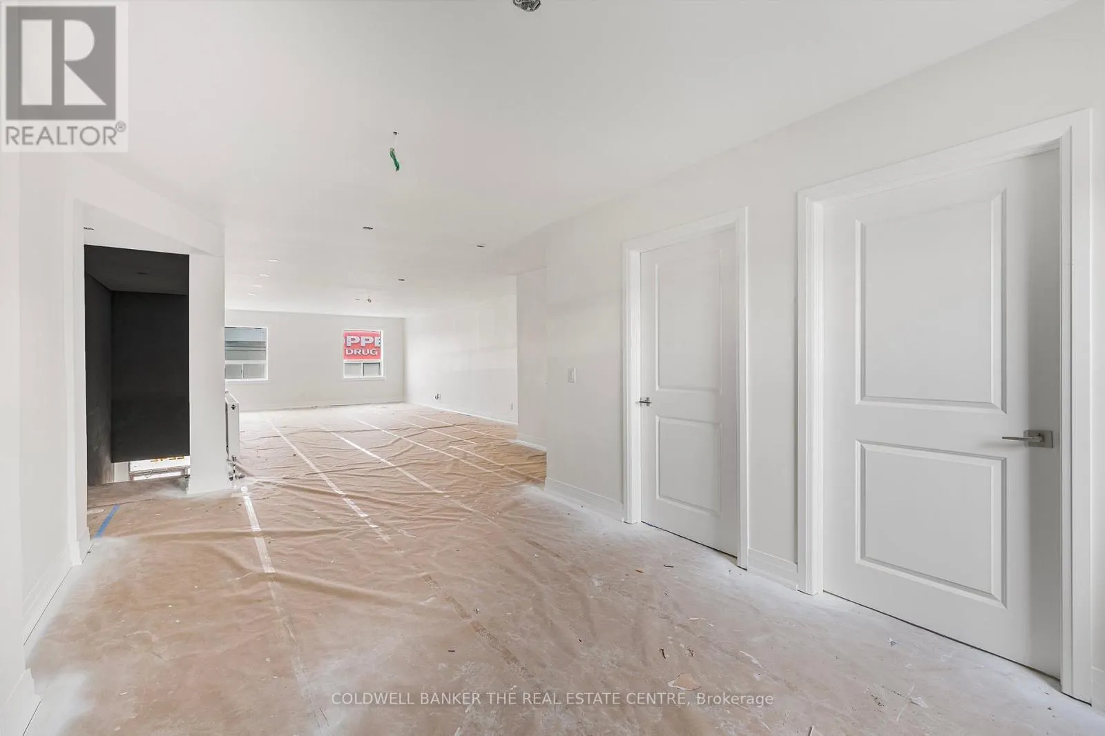 2A - 2242 EGLINTON AVENUE