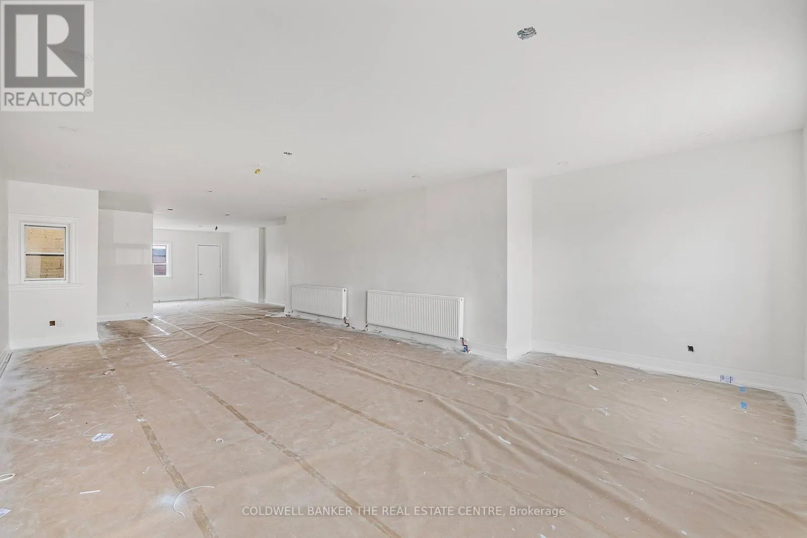 2A - 2242 EGLINTON AVENUE