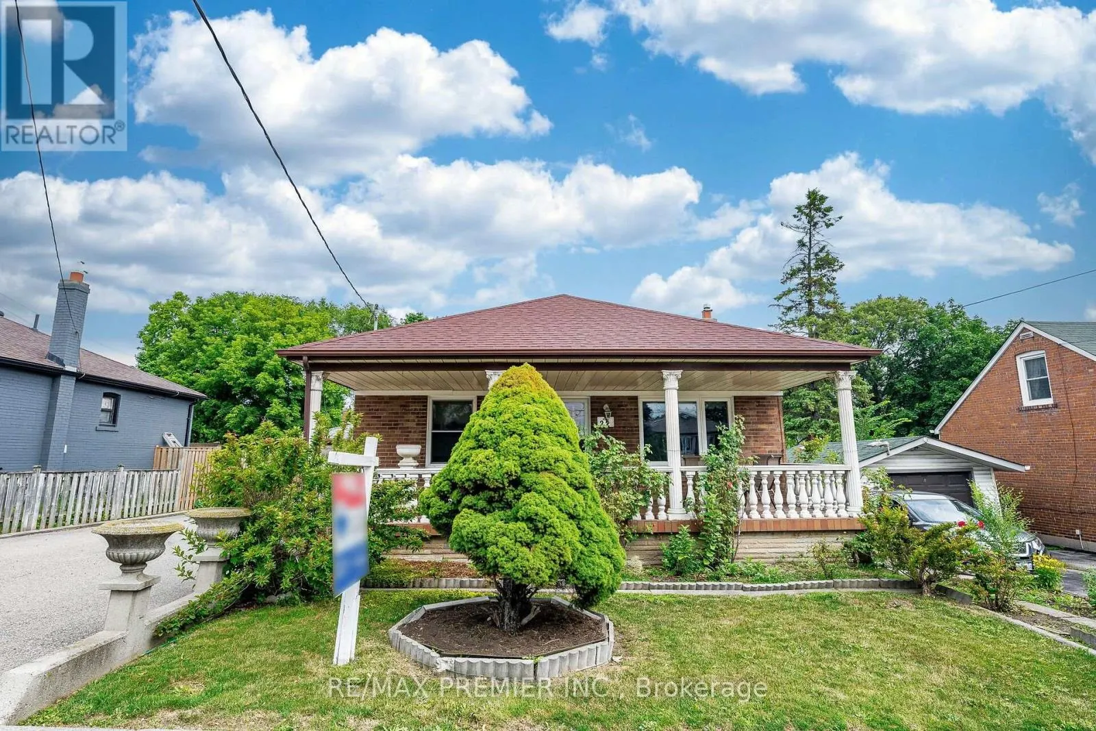 22 MEADOW LANE AVENUE