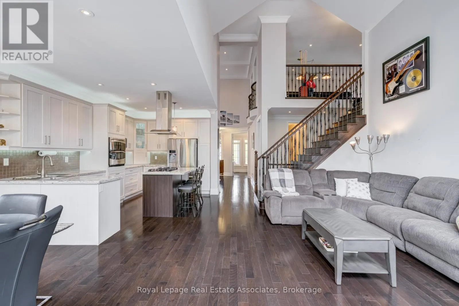 20 CANNINGTON CRESCENT