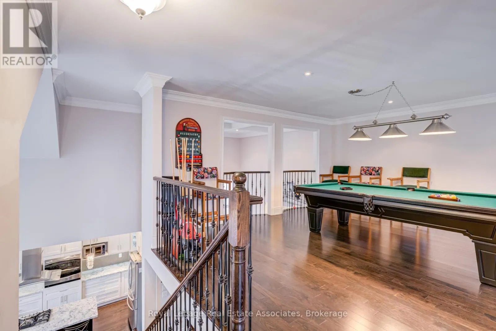 20 CANNINGTON CRESCENT