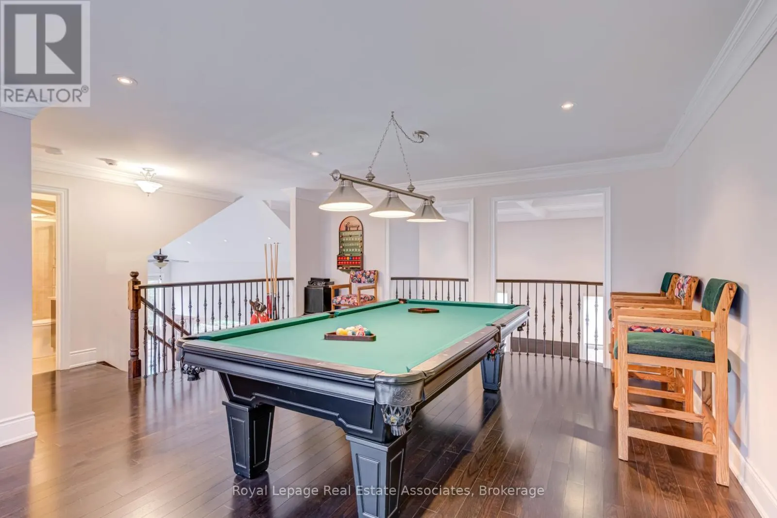 20 CANNINGTON CRESCENT