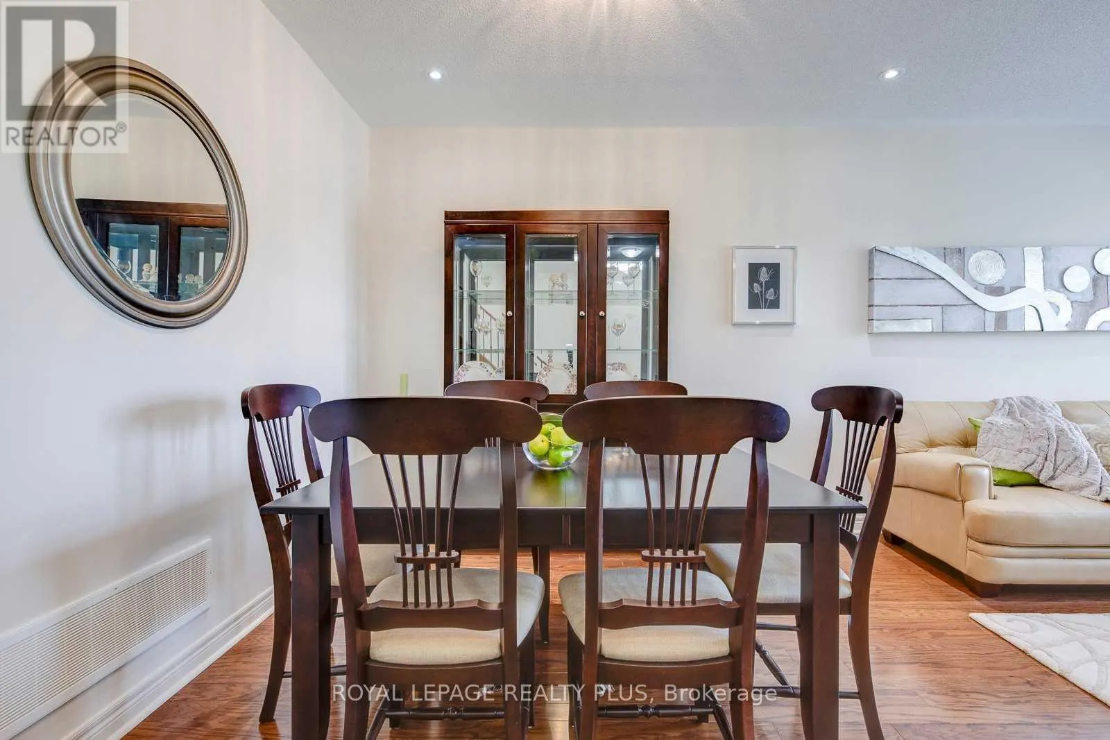 22 - 5710 LONG VALLEY ROAD