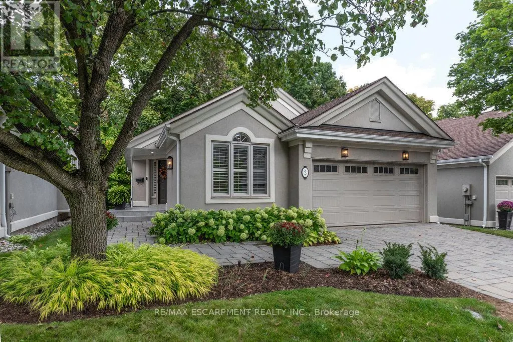 2 - 1095 SKYVIEW DRIVE