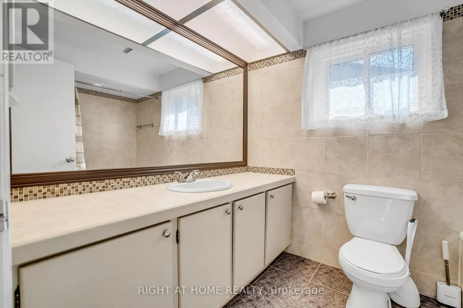 6842 AVILA ROAD