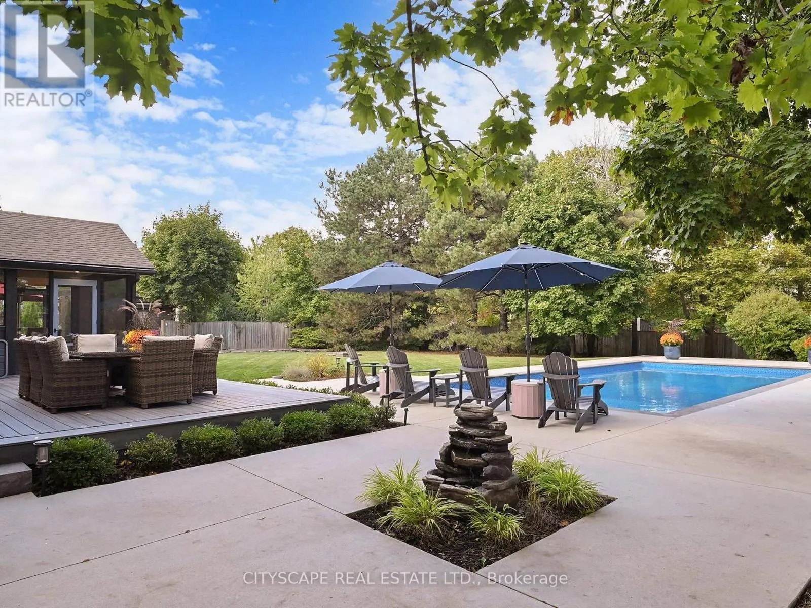 2585 KENNA COURT