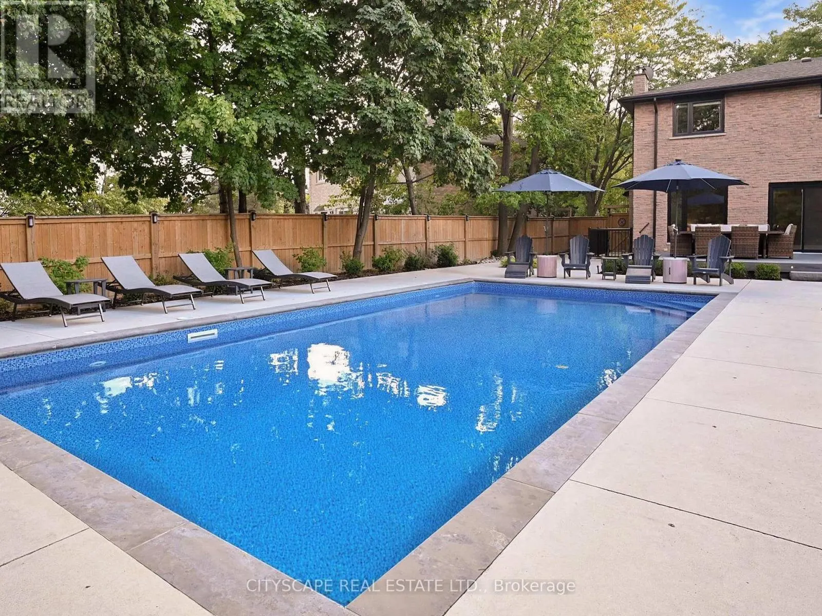 2585 KENNA COURT
