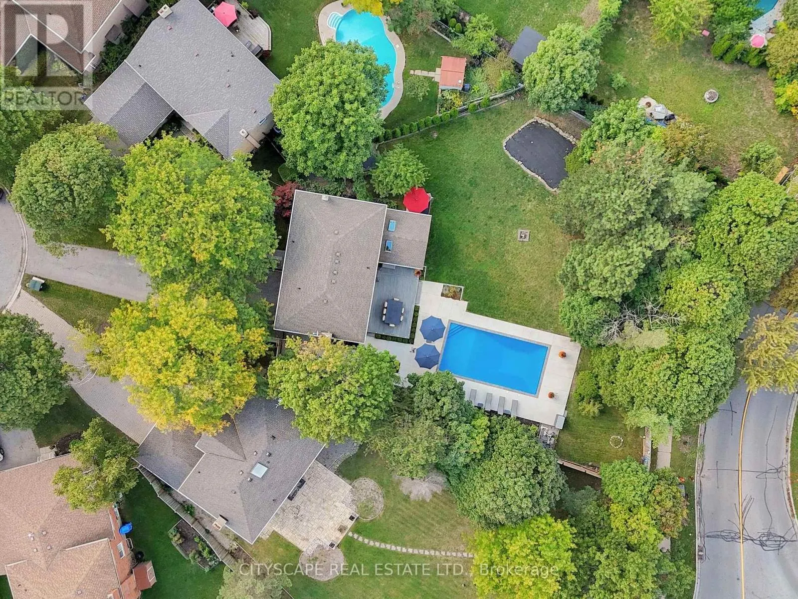 2585 KENNA COURT