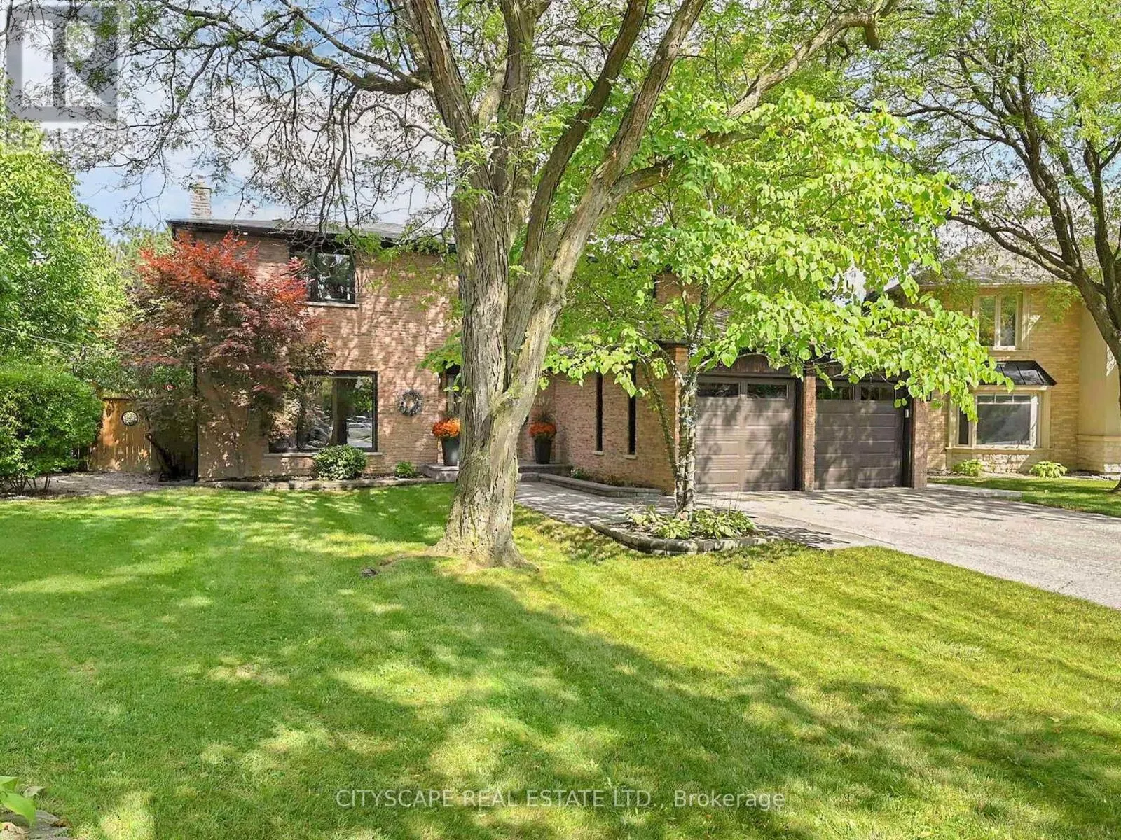 2585 KENNA COURT
