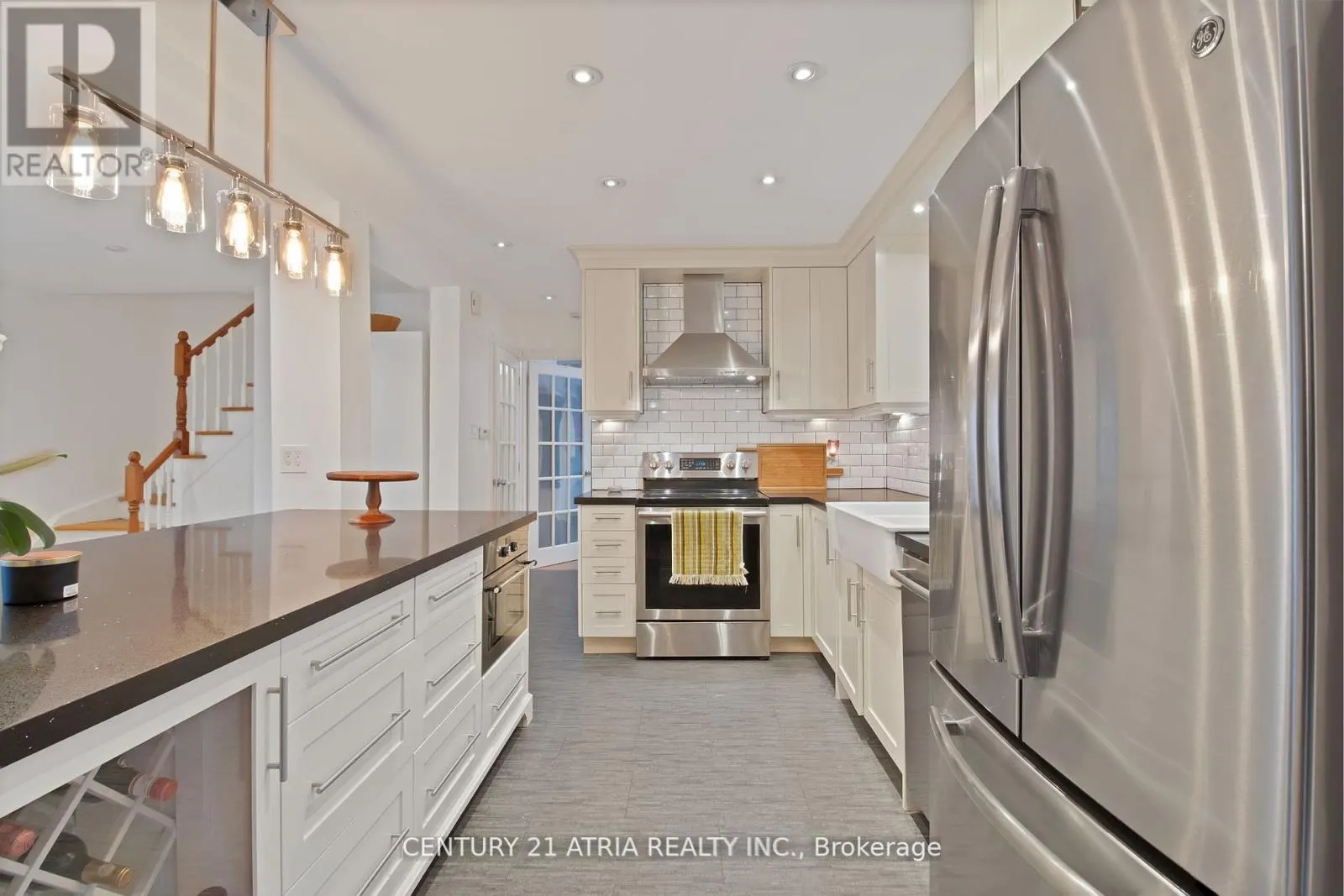 3222 HORNBEAM CRESCENT