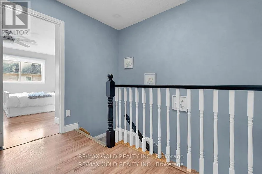 30 WORTHINGTON AVENUE