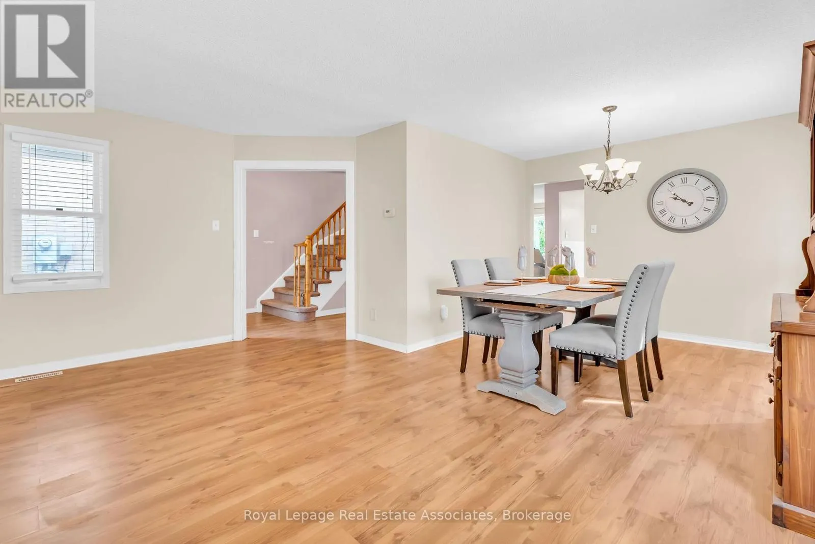 59 CHEVIOT CRESCENT