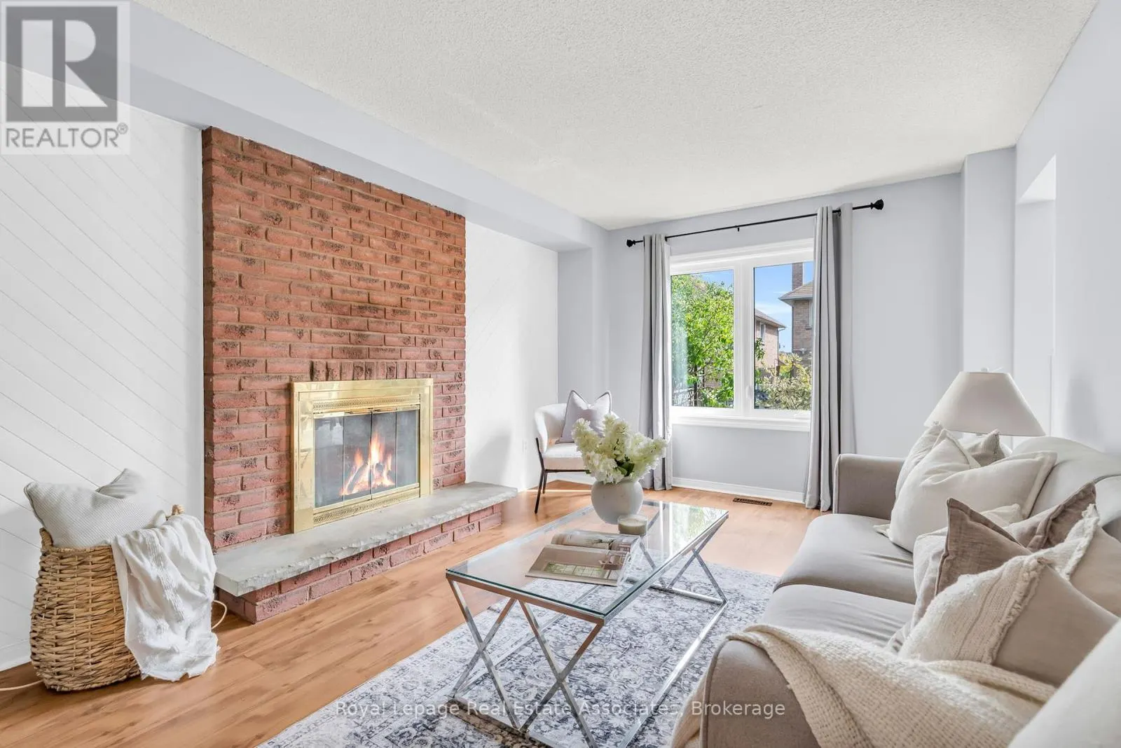 59 CHEVIOT CRESCENT