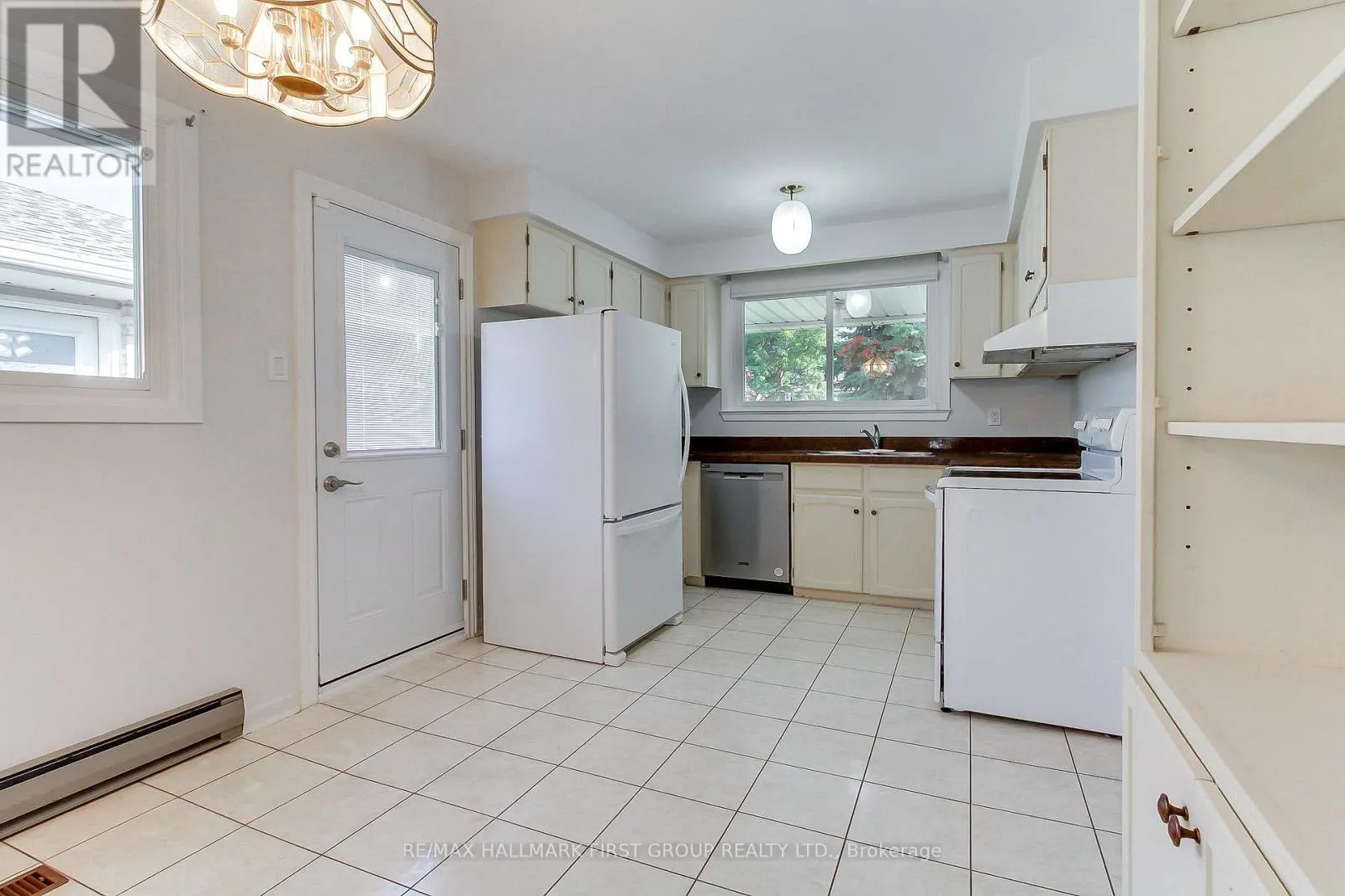 905 LEXICON DRIVE