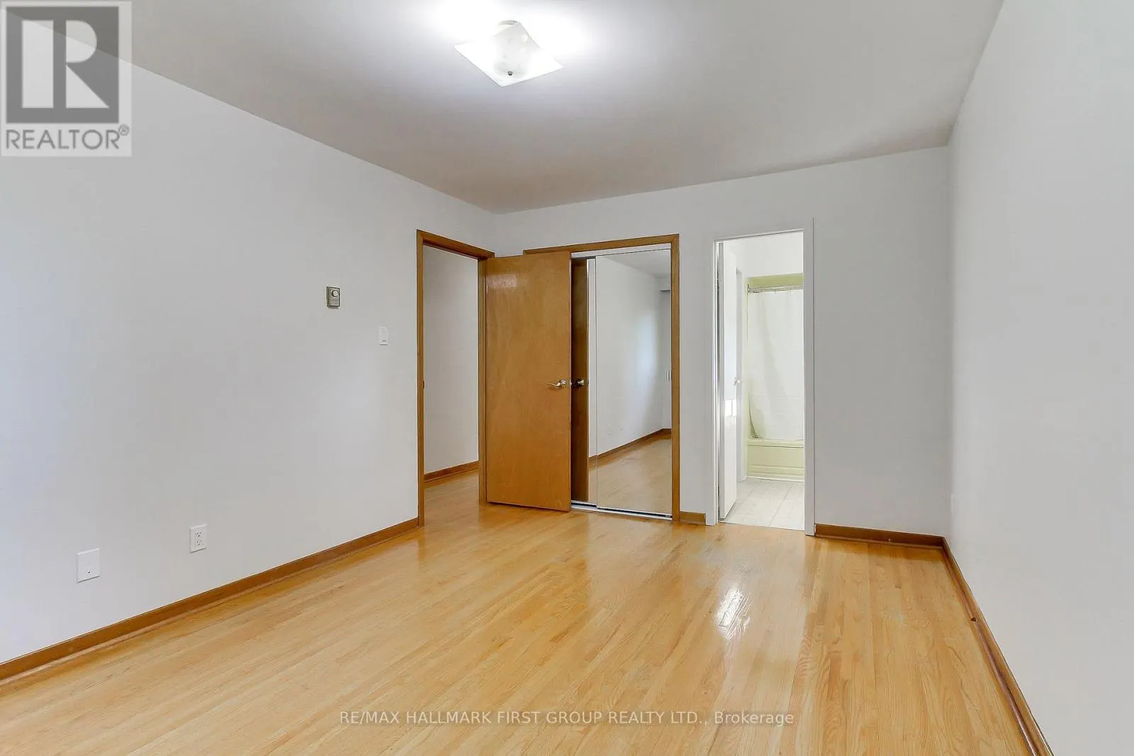 905 LEXICON DRIVE