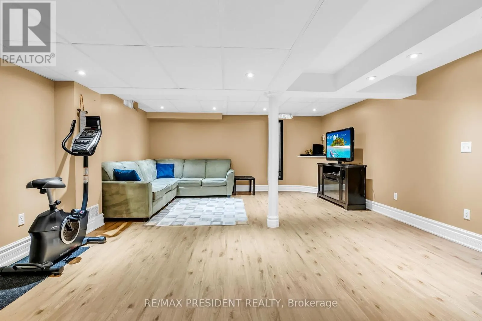 82 TARQUINI CRESCENT