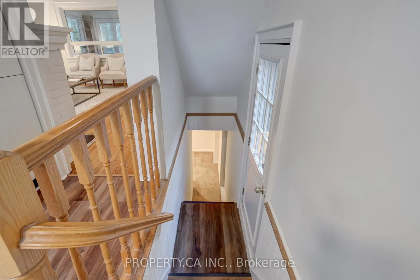 14 WARREN CRESCENT