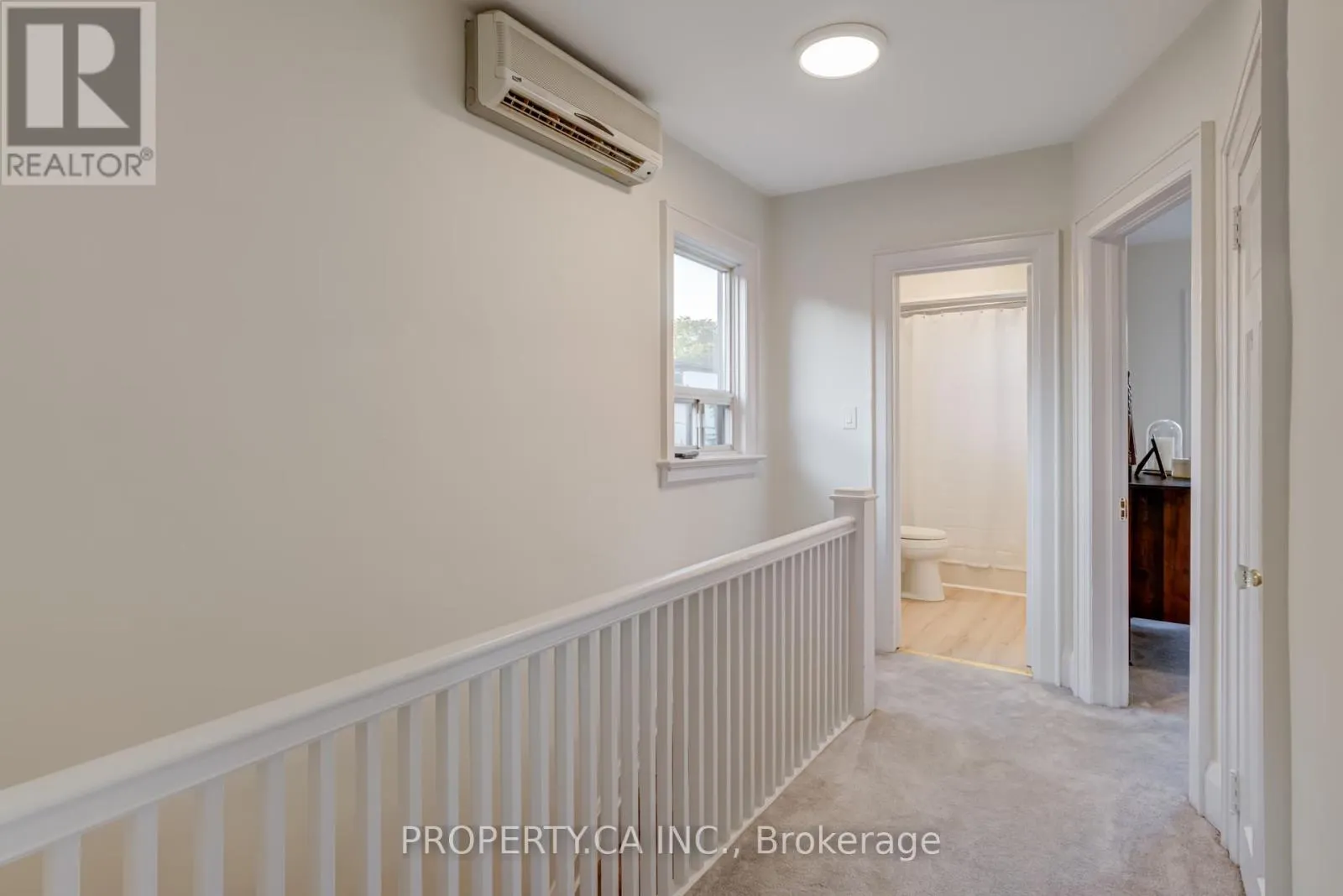 14 WARREN CRESCENT