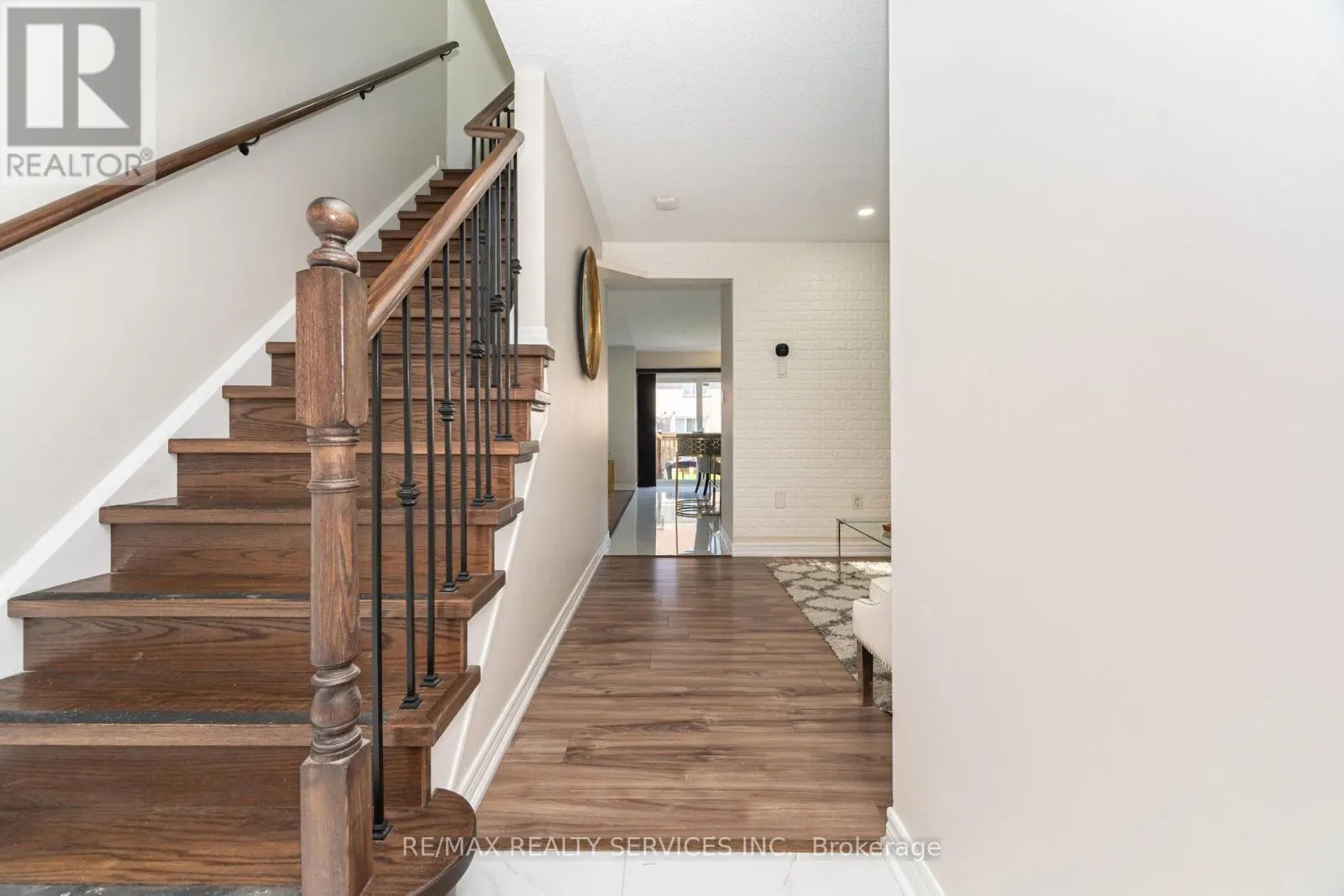 3 NAPOLEON CRESCENT