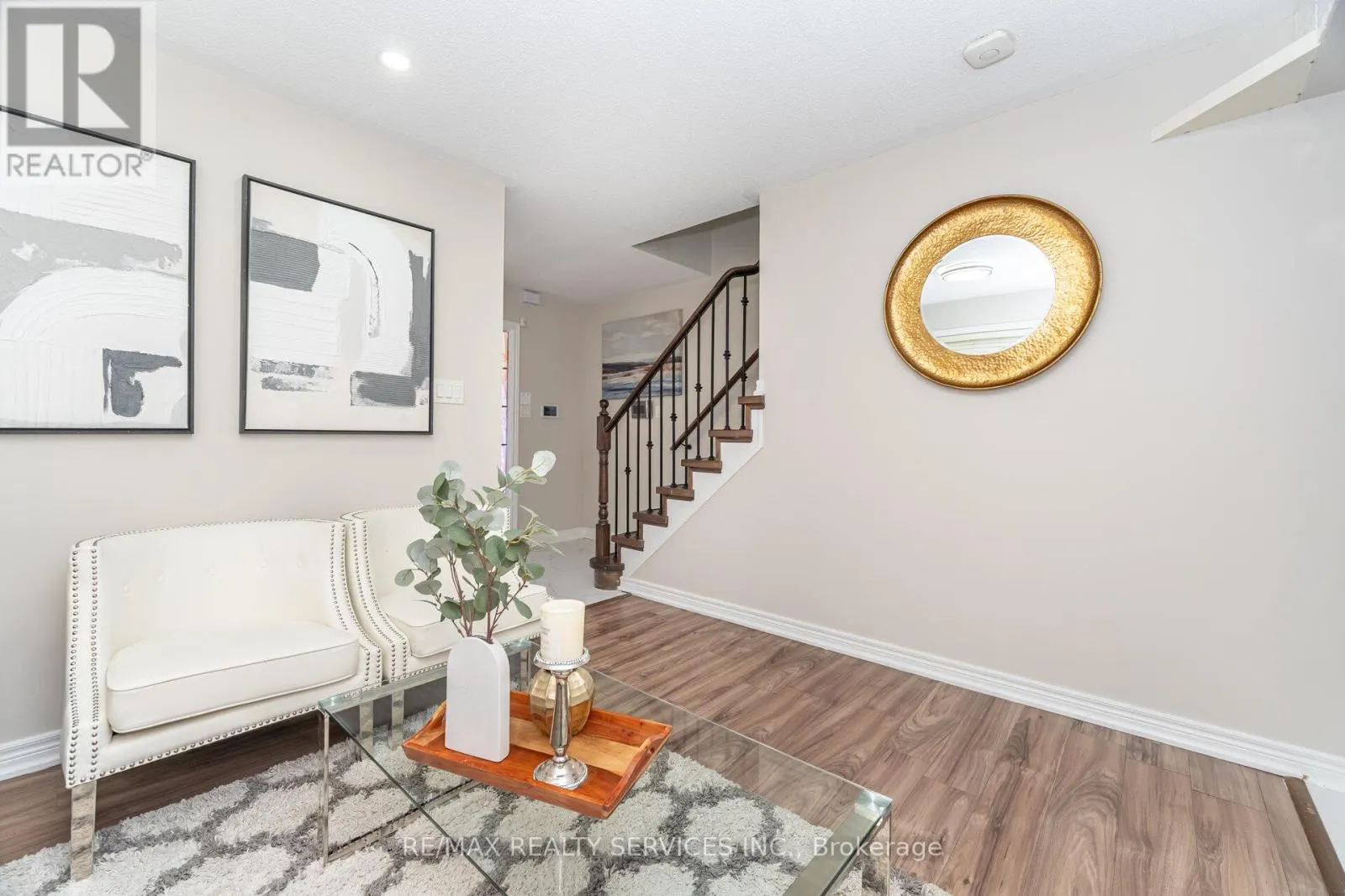 3 NAPOLEON CRESCENT