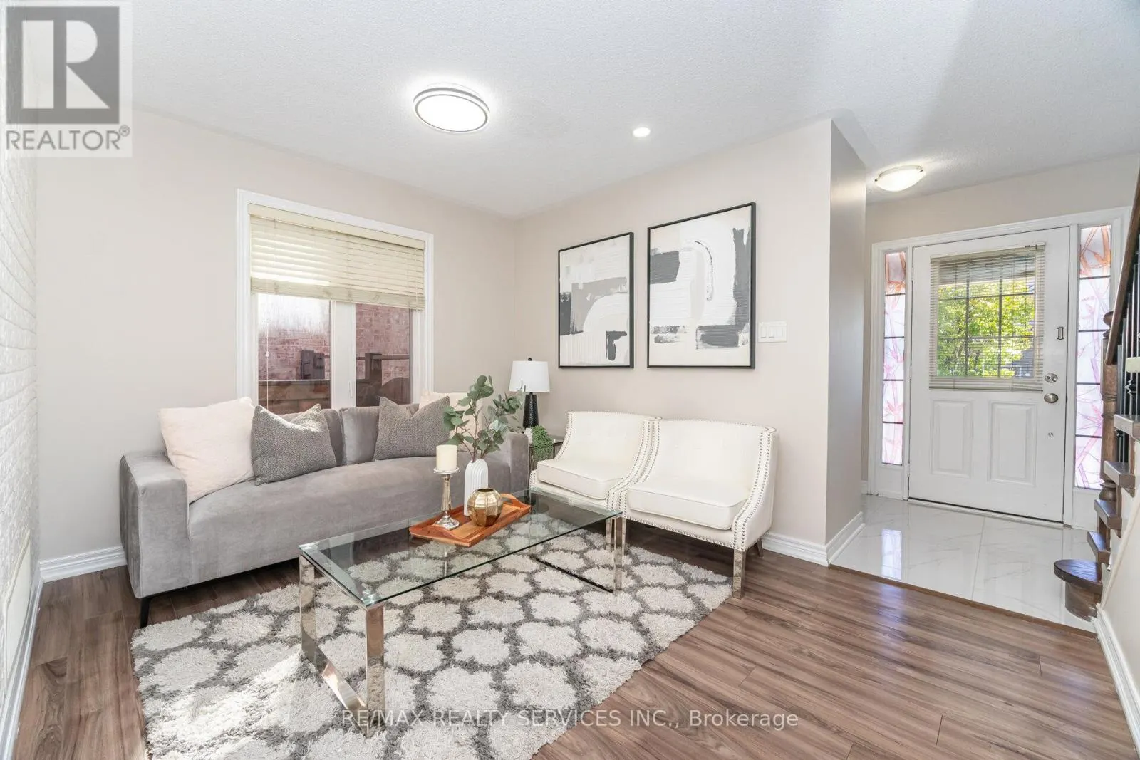 3 NAPOLEON CRESCENT
