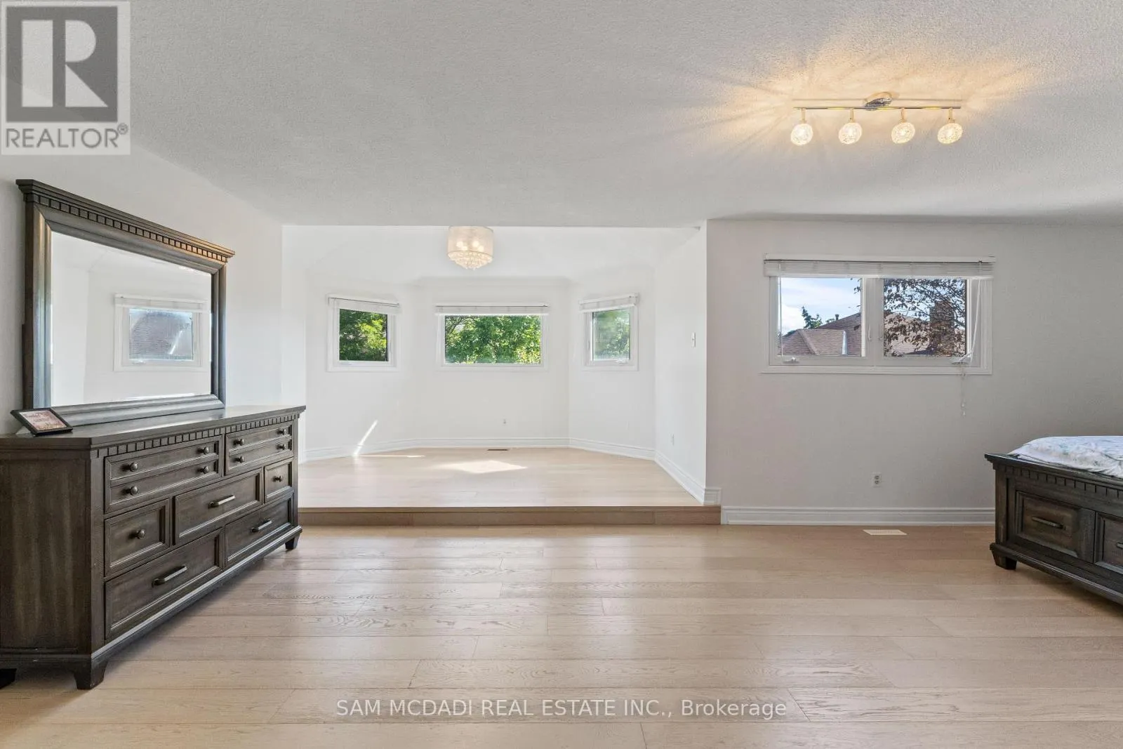 3068 PRENTISS ROAD