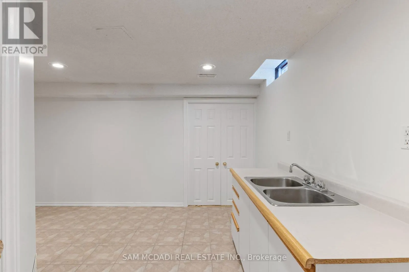 3068 PRENTISS ROAD