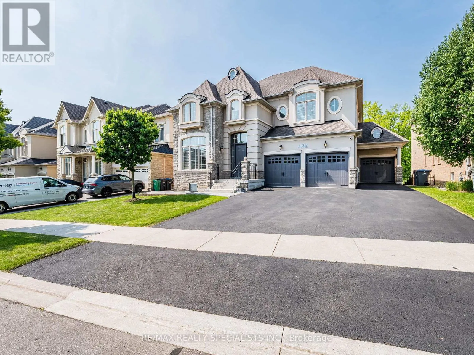 28 ELBERN MARKELL DRIVE W