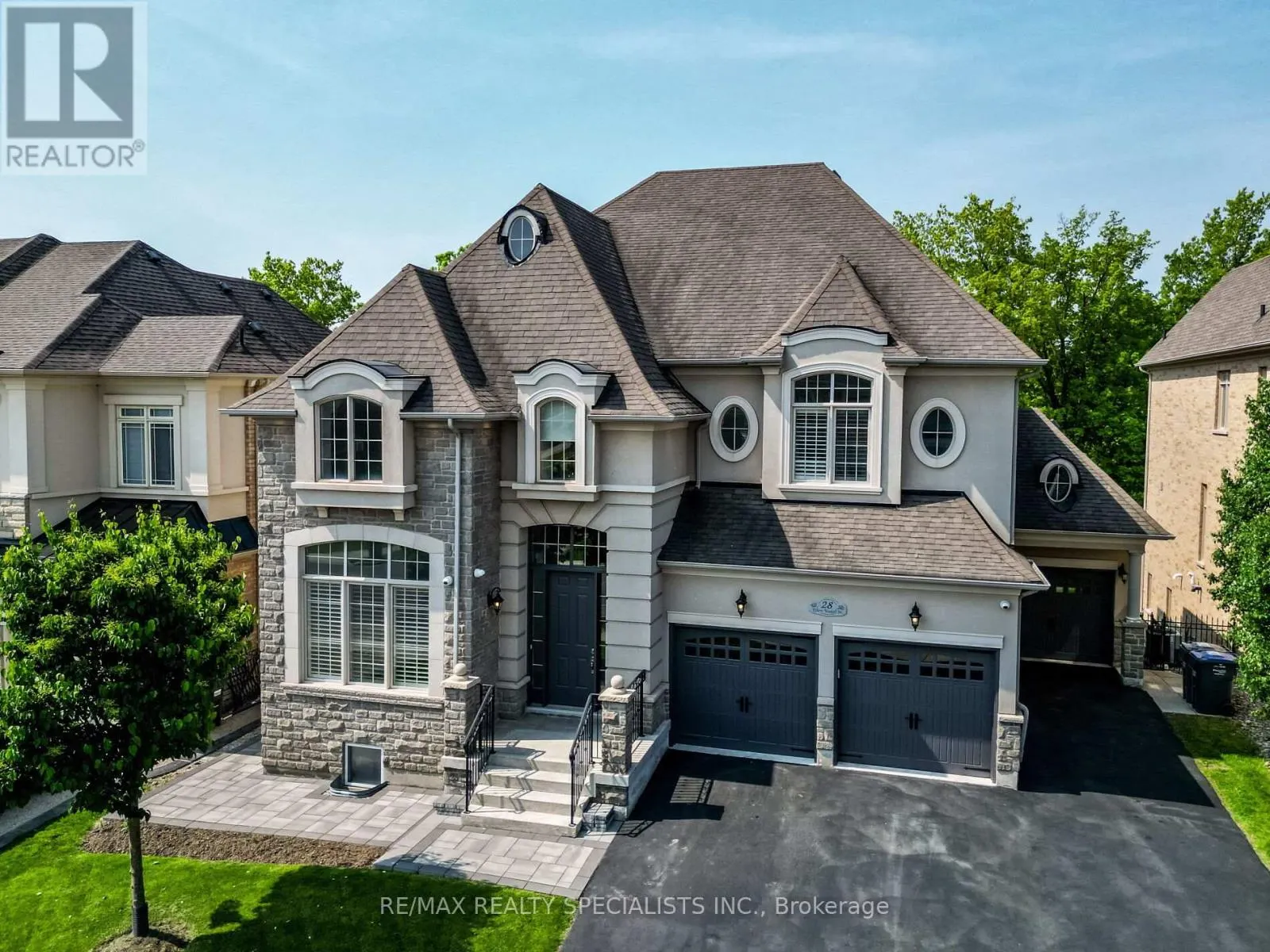 28 ELBERN MARKELL DRIVE W