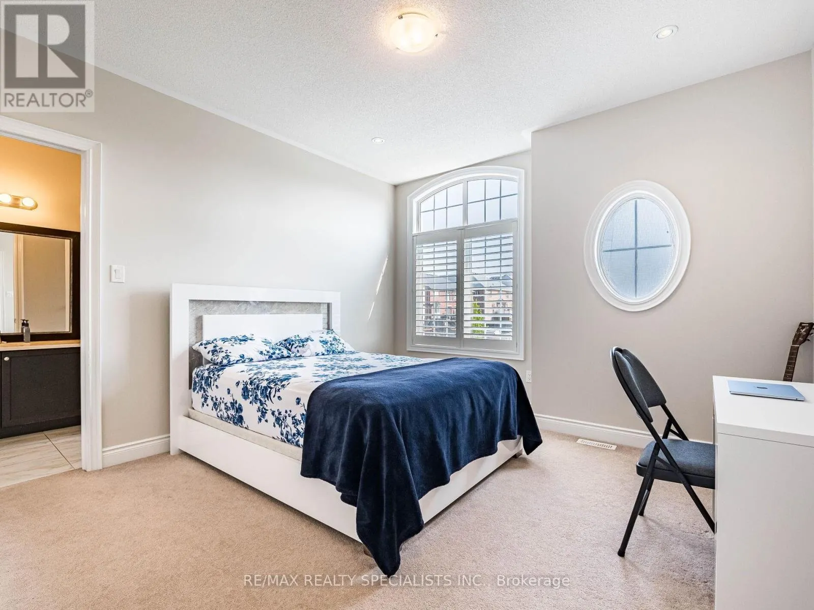 28 ELBERN MARKELL DRIVE W